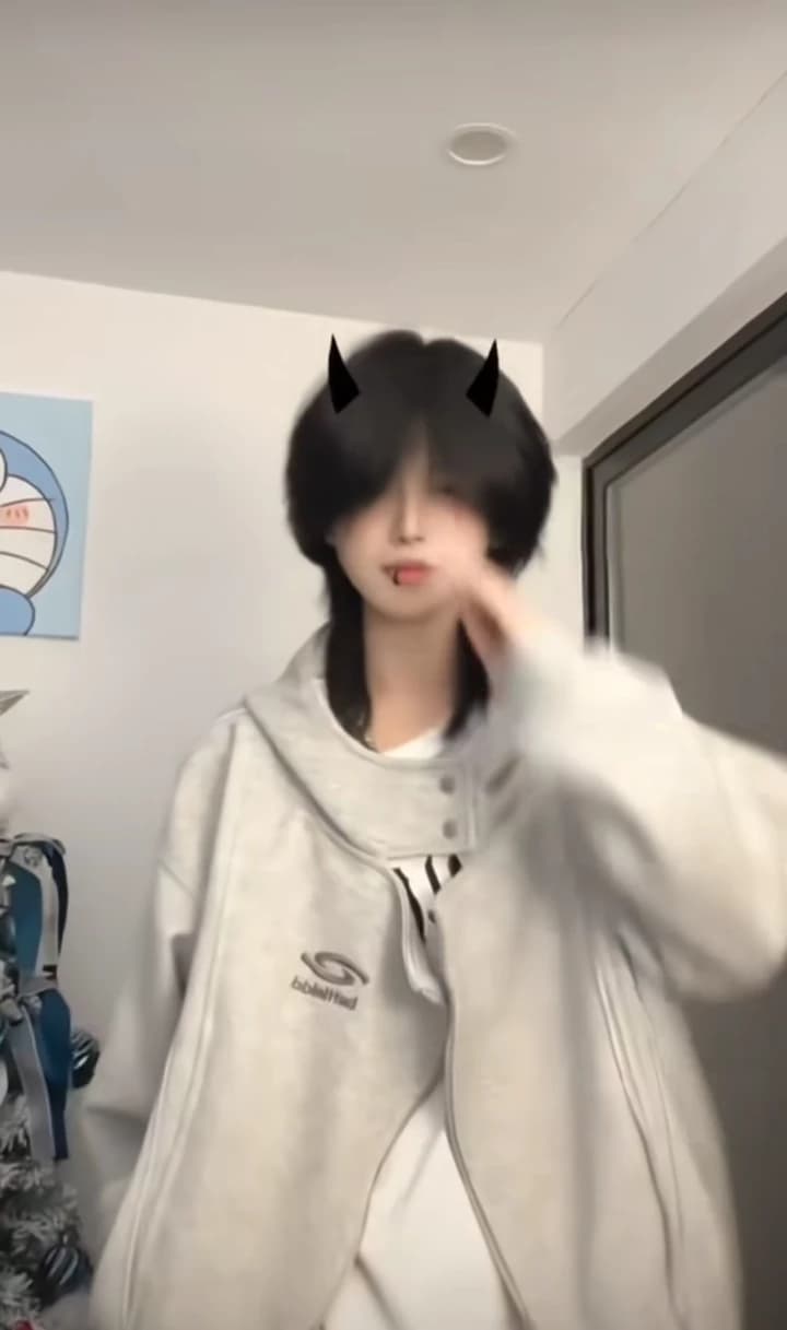 Yun | The younger brother is scared thumbnail