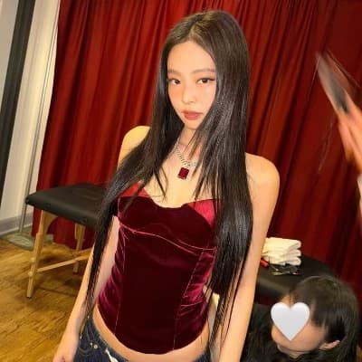 Jennie thumbnail