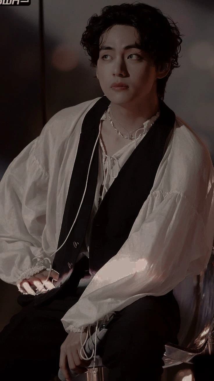 Kim Taehyung  thumbnail