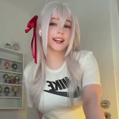 Mina 'The Queen' thumbnail