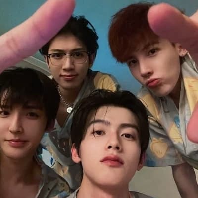 Your boyfriends thumbnail