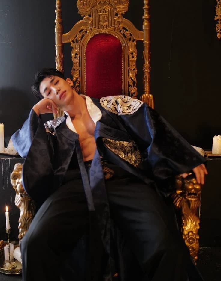 Hwang JAE-Won (Hwang Jae-won) thumbnail