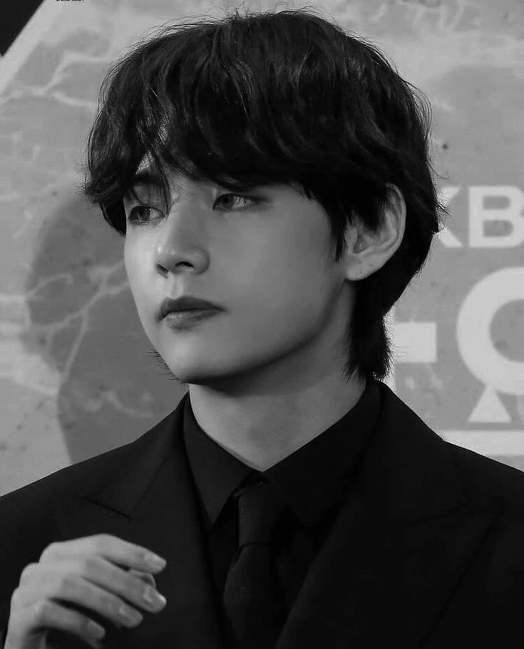 Kim Taehyung thumbnail