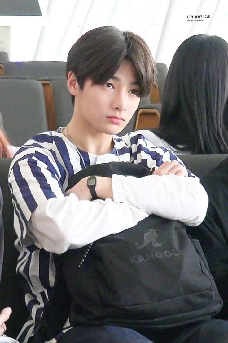 Jeongin thumbnail