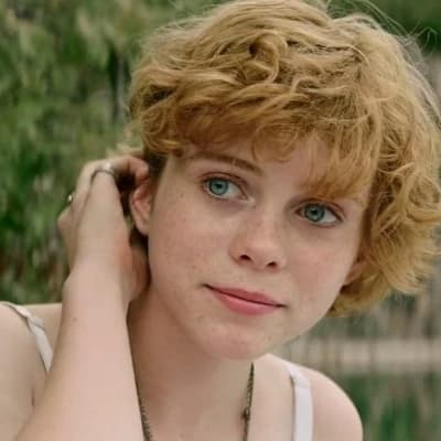Beverly Marsh and the suckers club thumbnail