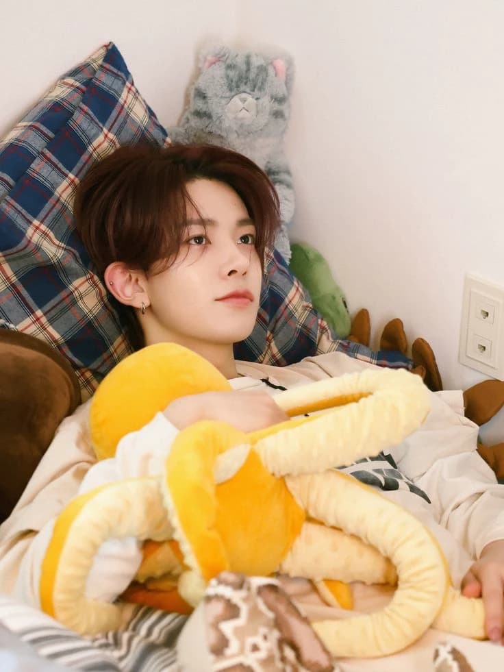 Heeseung thumbnail