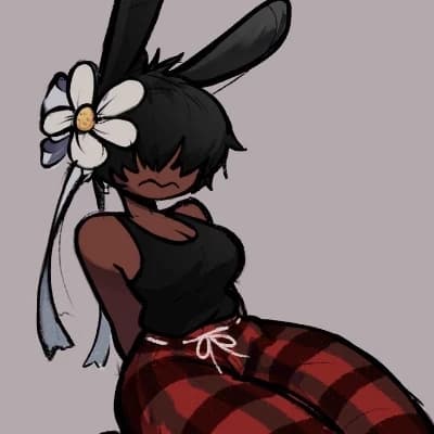 Luna 'Shadow-whiskers' Noir thumbnail