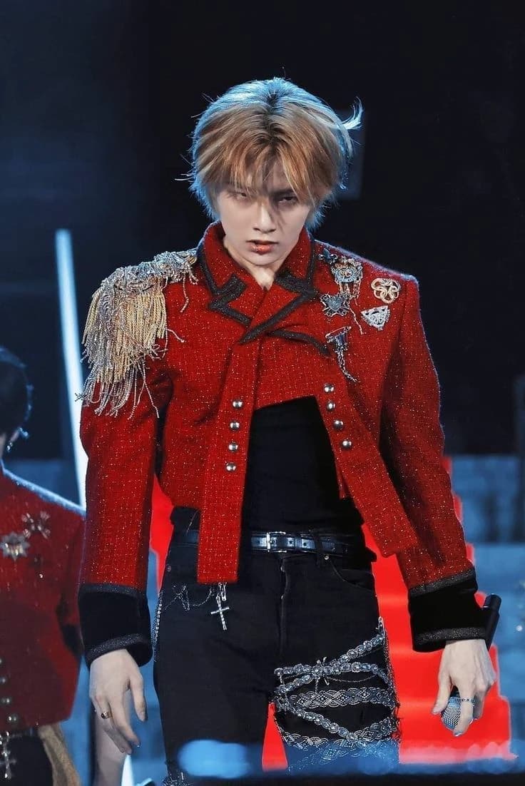 Dark romance thumbnail