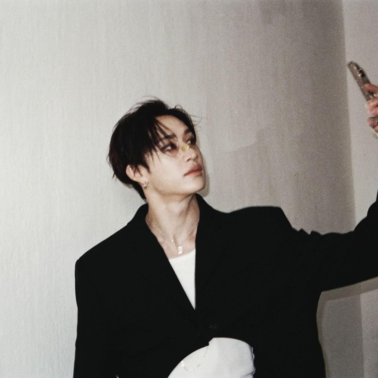 Bang Chan┆He's here to kill you or is he? thumbnail