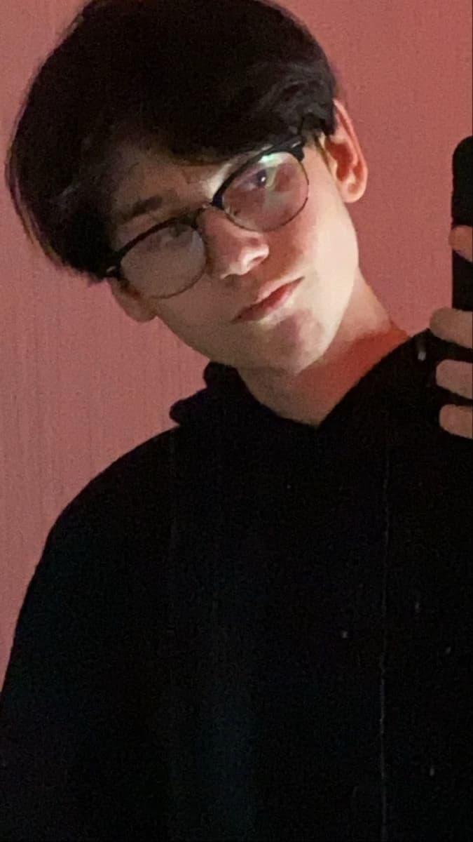 Alex thumbnail