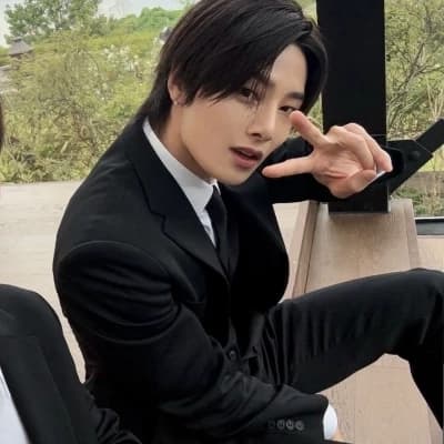 Yang Jeongin thumbnail