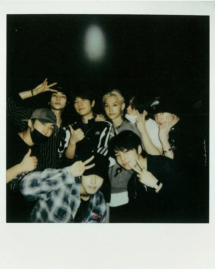 Stray Kids thumbnail