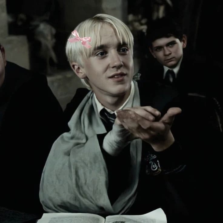 Draco Malfoy thumbnail
