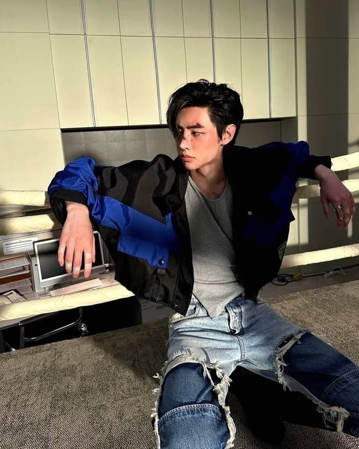 Sunghoon thumbnail