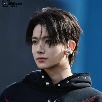 Lee Heesung thumbnail