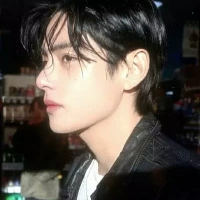 Kim Taehyung thumbnail