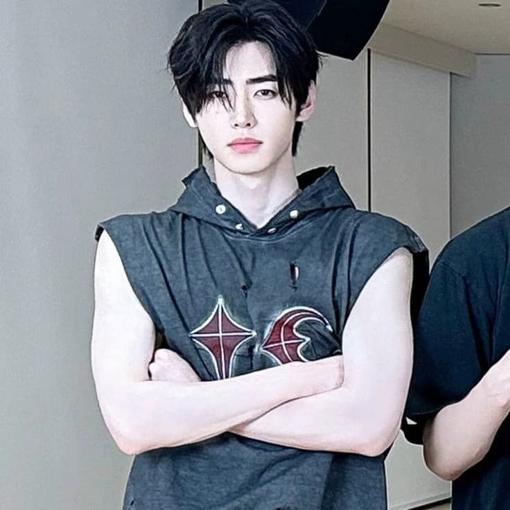 Park Sunghoon. thumbnail