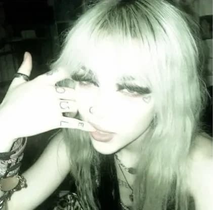 Layla Thompson thumbnail