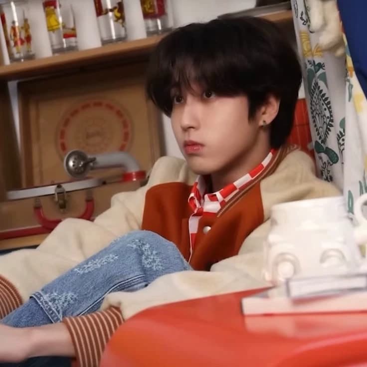 Han Jisung thumbnail