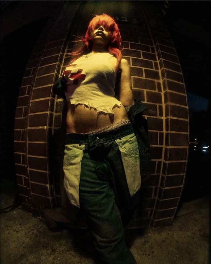 Valeria thumbnail