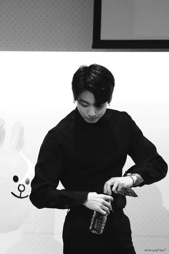 Jeon Jungkook. thumbnail