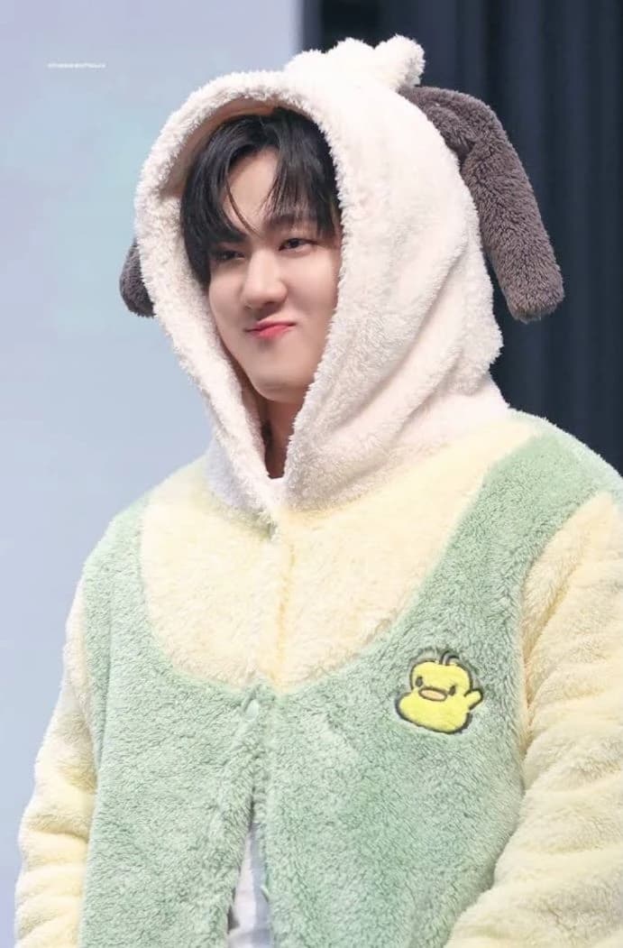 🍓Seo Changbin🍓 thumbnail
