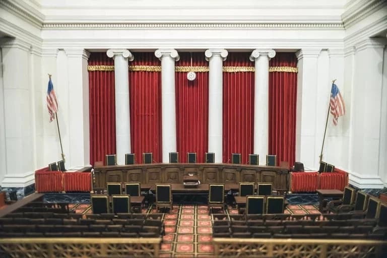 Court thumbnail