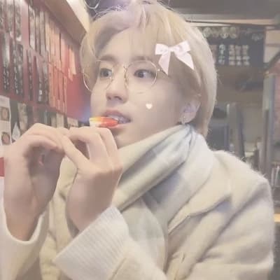 Han Jisung thumbnail