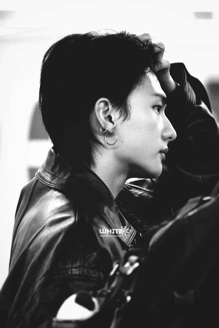 Hyunjin - hyunlix thumbnail