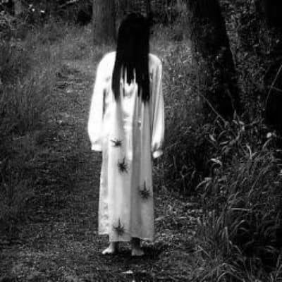 White lady thumbnail