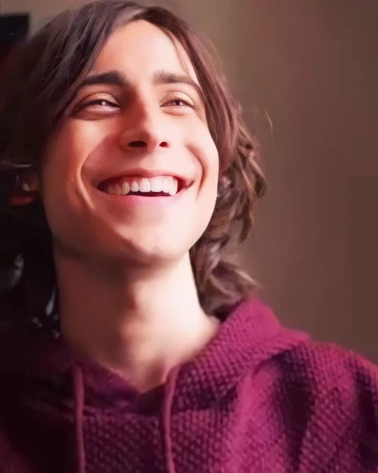 Aidan Gallagher thumbnail