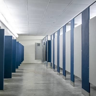 A public bathroom. thumbnail