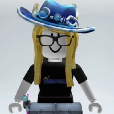Emily's best friend (in Roblox) thumbnail