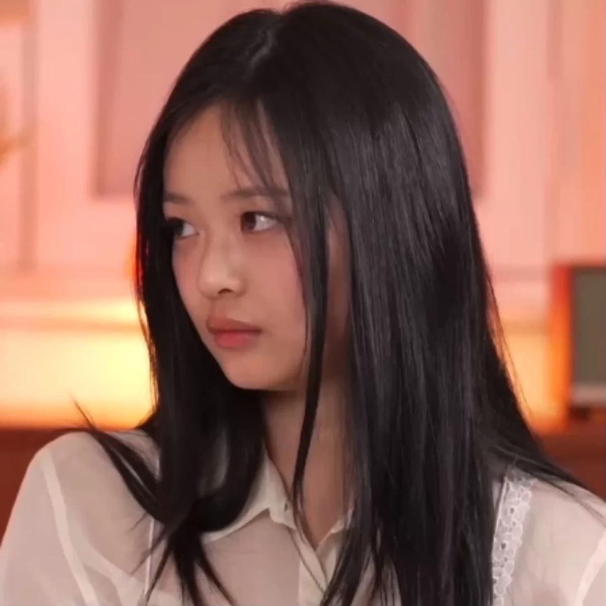 Hanni Pham thumbnail