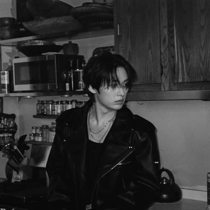 Minho/lee know~•° thumbnail