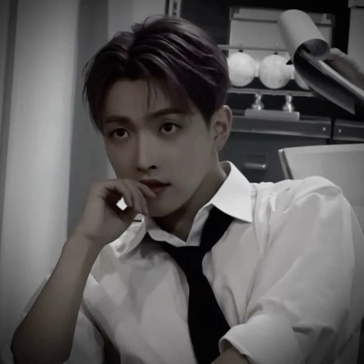 Hongjoong thumbnail