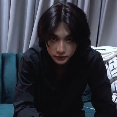 Hyunjin Hwang thumbnail
