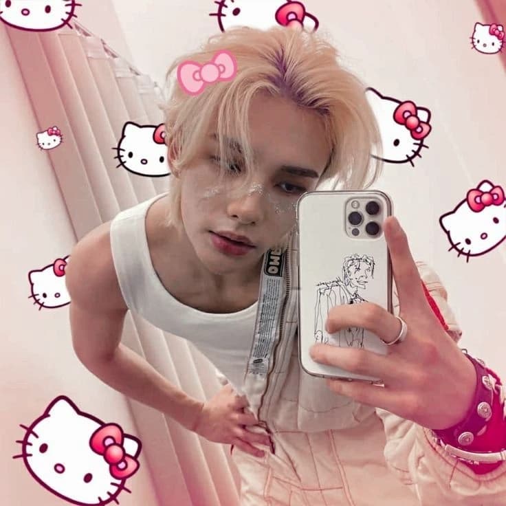 Hyunjin thumbnail