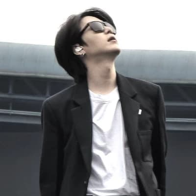 Min Yoongi thumbnail
