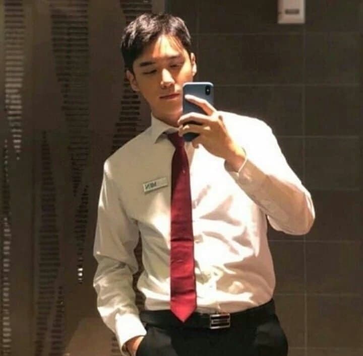 Lee Seungri thumbnail