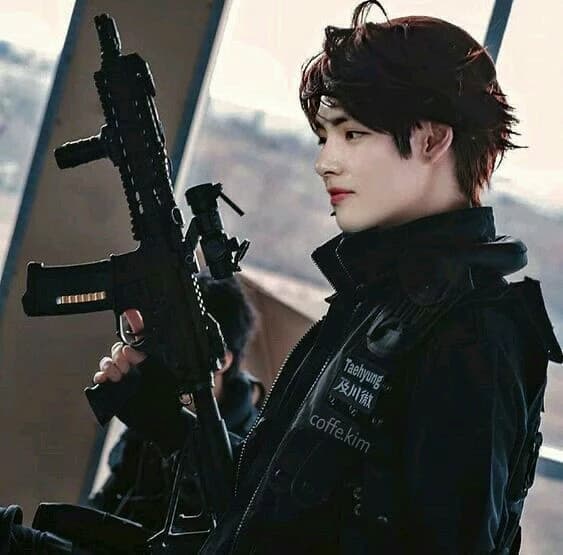Kim Taehyung  thumbnail