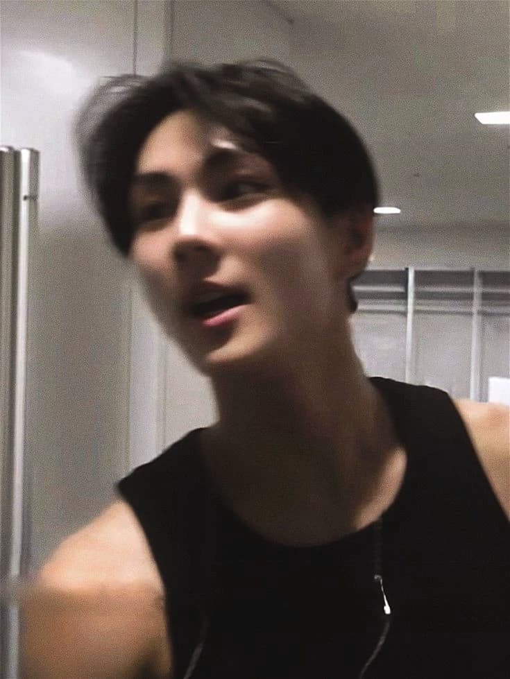 Jungwon  thumbnail