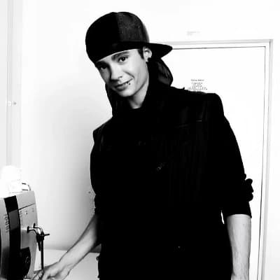 Tom Kaulitz| Bill's replacement thumbnail