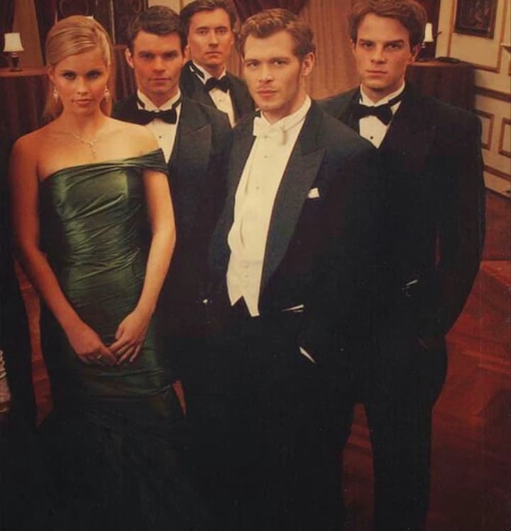 Mikaelson's Brothers 🩸🦇🐺 thumbnail