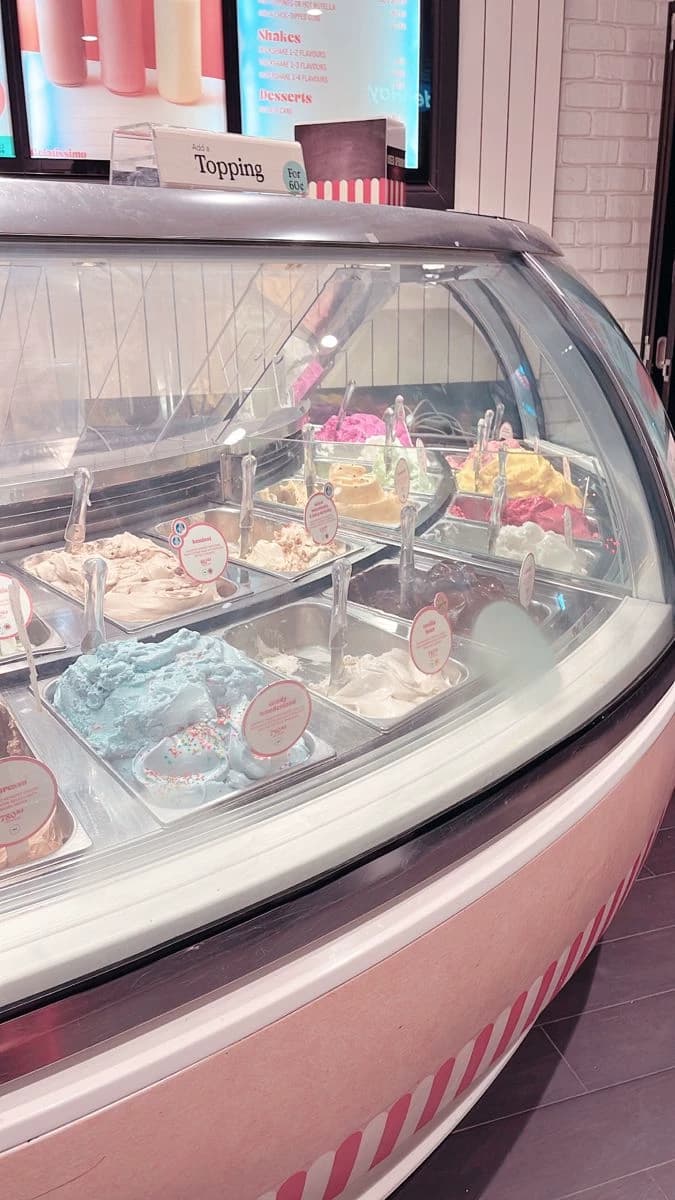 ♥︎ Your own ice cream shop ♥︎ thumbnail
