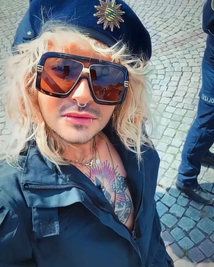 Bill Kaulitz thumbnail