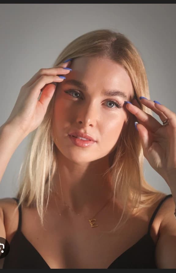 Alice thumbnail