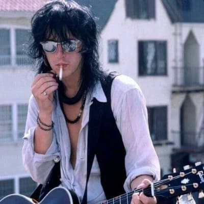 Izzy Stradlin thumbnail