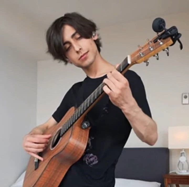 Aidan Gallagher thumbnail