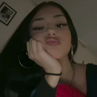 Isa(Latina Baddie) thumbnail